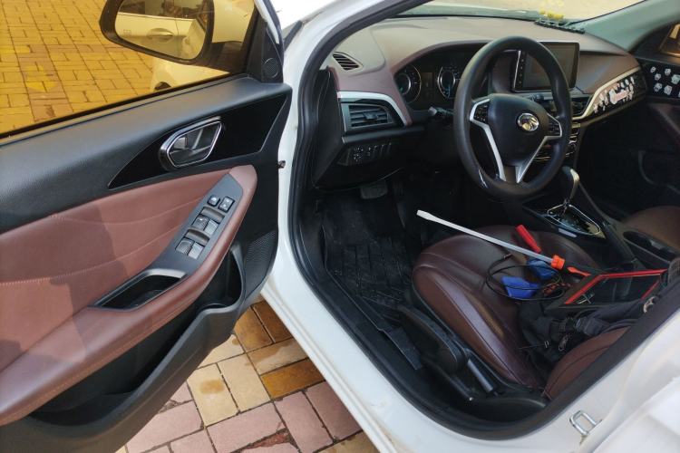 Used Soueast A5 Wing Dance 2019 1.5L CVT Luxury Edition China V Standard
