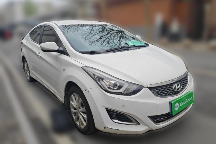 Used Hyundai Elantra (5th Generation / Langdong) 2016 1.6L Manual Fashion Edition Front Right 45 Deg