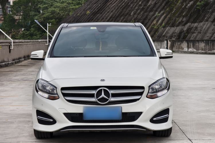 Used Mercedes-Benz B-Class 2018 B 200 Sport Edition Exterior 3