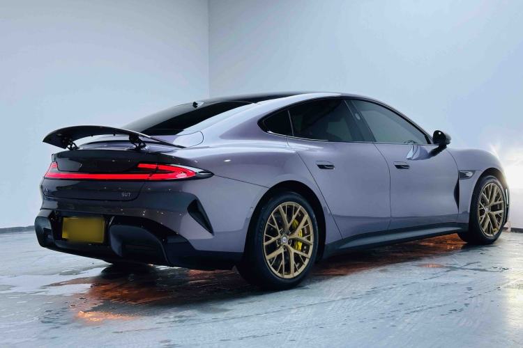 Used Xiaomi Auto SU7 2024 Rear-Drive Long-Range Intelligent Driving Version
