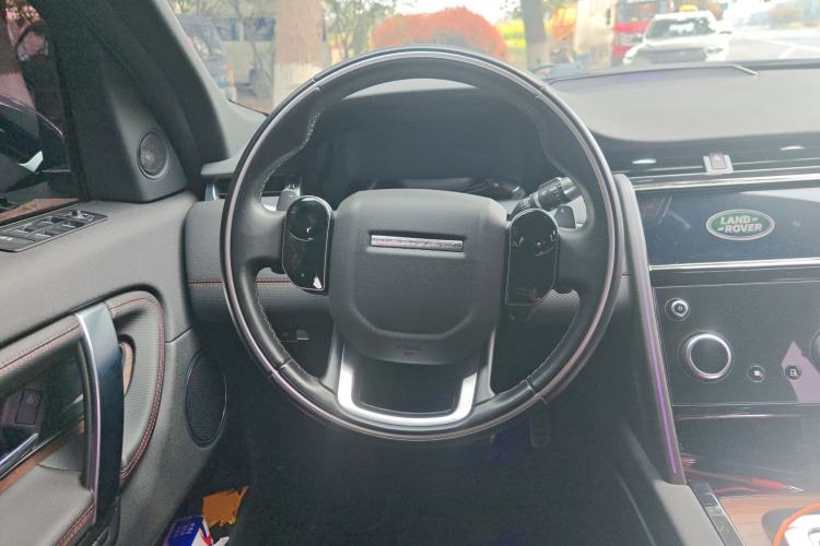 Used Land Rover Discovery Sport 2020 249 PS R-Dynamic Performance Tech Edition 7 Seats Steering Wheel