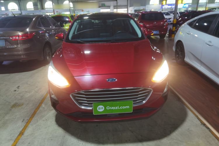 Used Ford Focus 2019 Sedan EcoBoost 180 Automatic Trend Edition