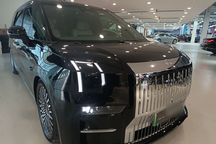 Used Zeekr 009 2022 WE Edition Exterior 1