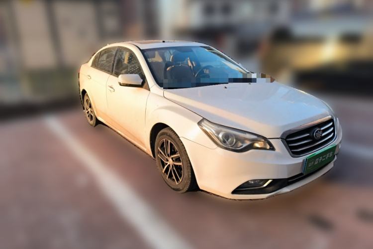 Used Bestune B50 2013 1.6L manual luxury version
