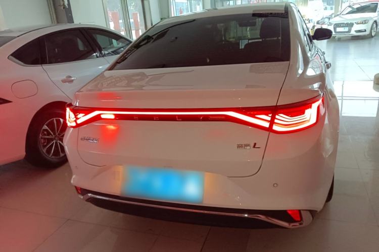 Used Geely Auto Emgrand L 2022 1.4T CVT Flagship Edition
