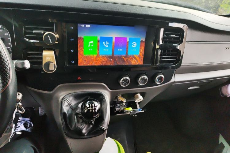 Used Ford Transit Custom 2021 2.2T Manual Logistics Vehicle Pro Long Wheelbase 7-Seater Mid-Roof China VI Standard
