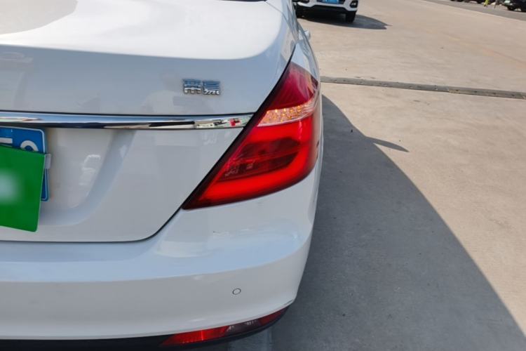 Used Geely Auto Emgrand 2017 Sedan Million Edition 1.5L Manual - Upward Version
