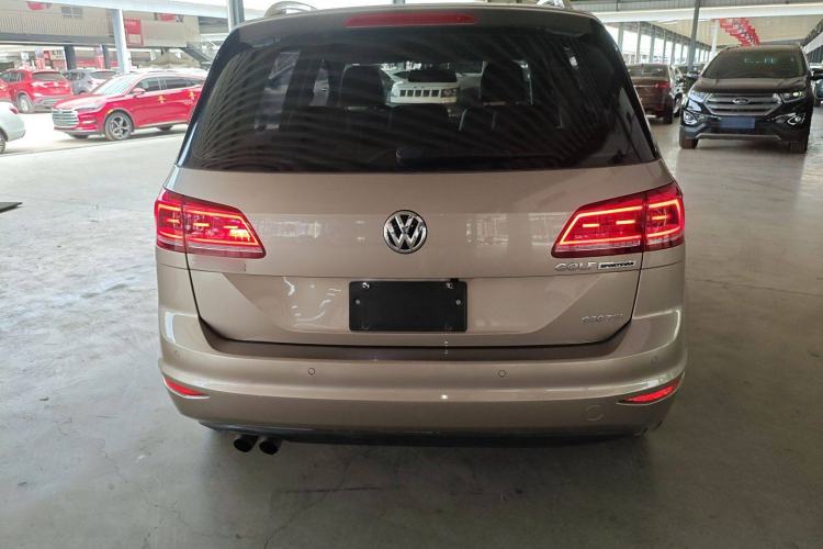 Used Volkswagen Golf Sportsvan 2018 230TSI Automatic Trend Edition Exterior 4