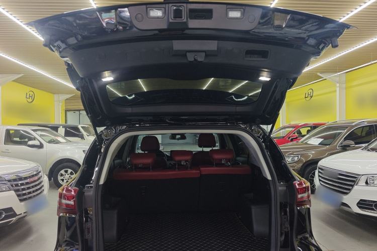 Used JETOUR X70 2025 1.5T Manual Overdrive Version 5 Seats
