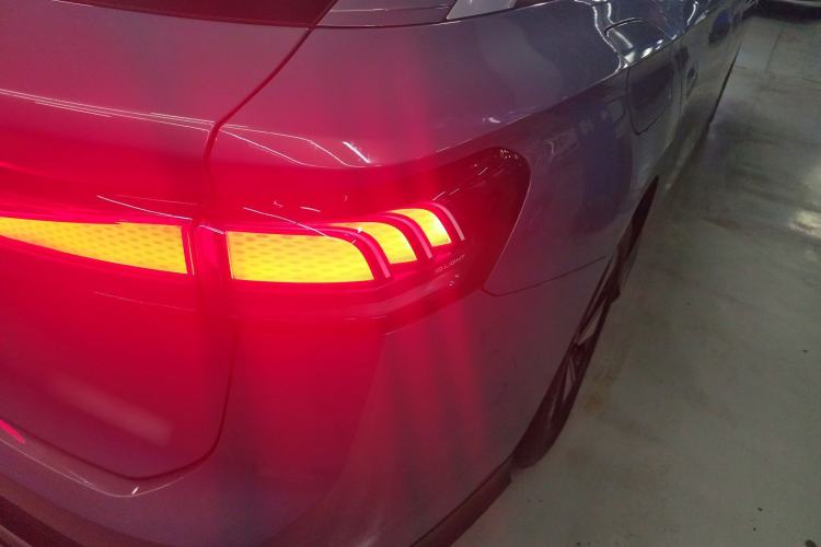 Used Volkswagen ID.7 VIZZION 2024 AIR model
