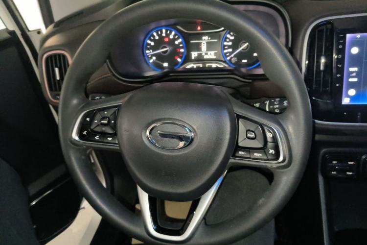 Used GAC Trumpchi GS3 2017 150N Automatic Elite Edition Steering Wheel