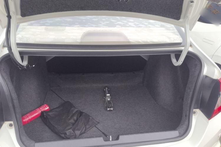 Used Honda Greiz 2016 1.5L CVT Classic Edition Trunk