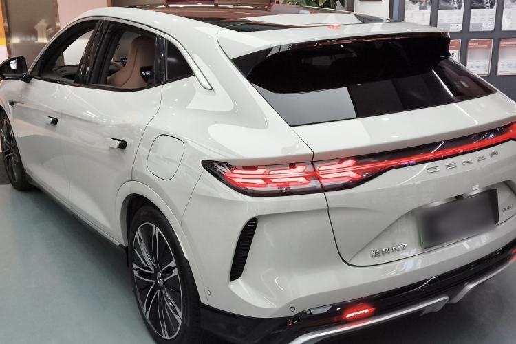 Used Denza N7 2024 630 All-Wheel Drive Intelligent Driving Max Edition Exterior 2