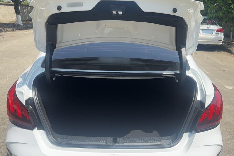 Used MG 5 2023 180 DVVT Manual Fashion Edition Trunk