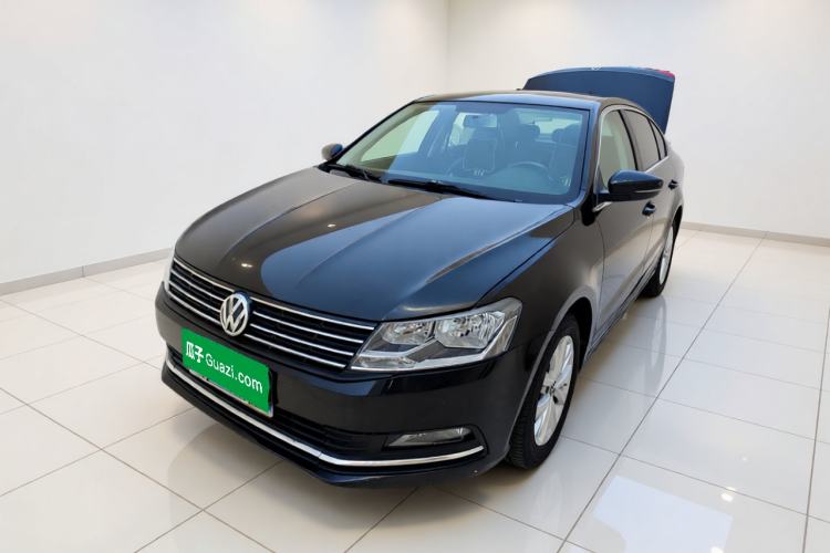 Used Volkswagen Lavida 2015 1.6L Automatic Comfort Edition