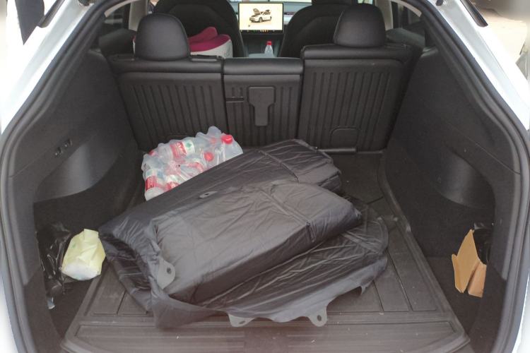 Used Tesla Model Y 2022 Rear-Wheel-Drive Version
