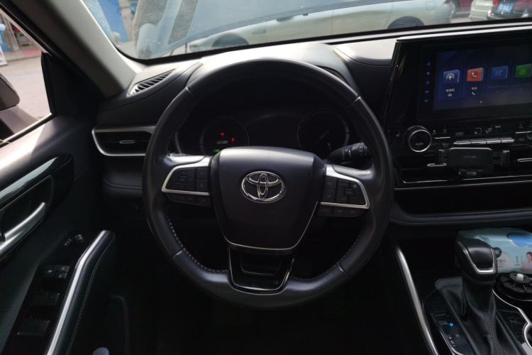 Used Toyota Highlander 2022 Dual-Engine 2.5L Four-Wheel Drive Luxury Edition 7 Seats Steering Wheel