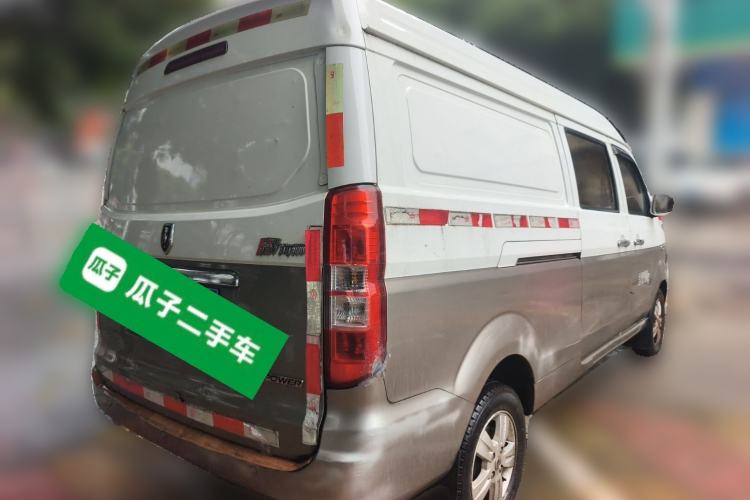 Used Jinbei New Hiace X30L 2016 1.5L Wealth Edition Van DLCG14 Rear Right 45 Deg