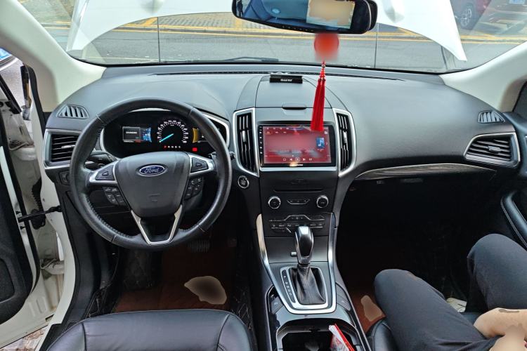 Used Ford Edge 2018 EcoBoost 245 Two-Wheel-Drive Titanium 7-Seater China V Standard