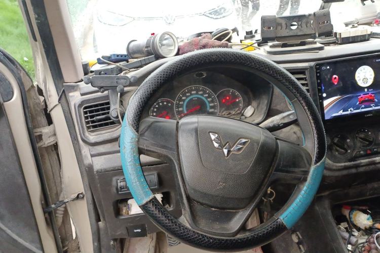 Used Wuling Hongguang V 2019 1.5L Jingqu Version China VI LAR Steering Wheel