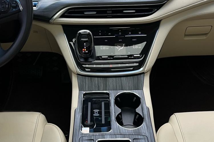 Used Buick GL8 2023 ES Lu Zun Luxury Edition and Yue Version