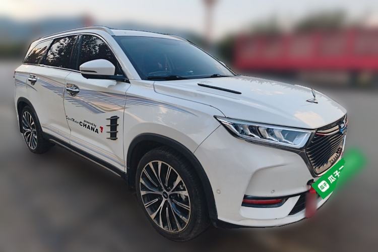 Used CHANGAN OSHAN X7 2020 1.5T Automatic Parking with Facial Recognition – Spacey & Carefree Edition Front Right 45 Deg