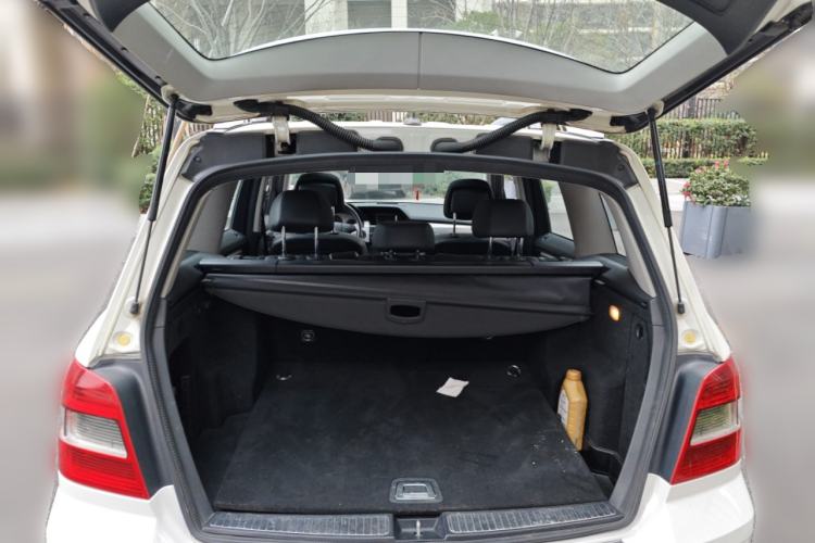 Used Mercedes-Benz GLK-Class 2011 GLK 300 4MATIC Fashion Model