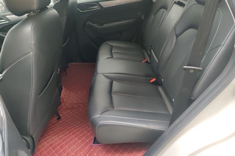 Used Roewe RX5 2018 20T Two-Wheel Drive Manual Internet Smart Edition