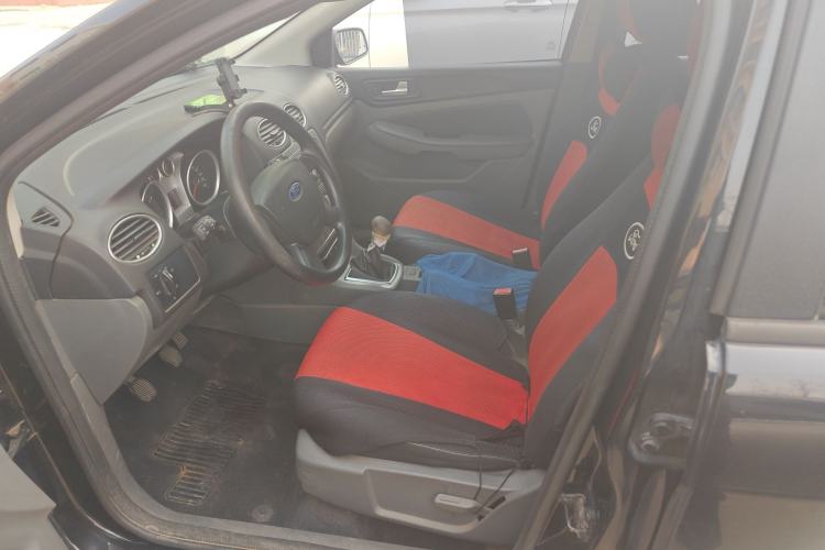 Used Ford Focus 2013 Hatchback Classic 1.8L Manual Base Model