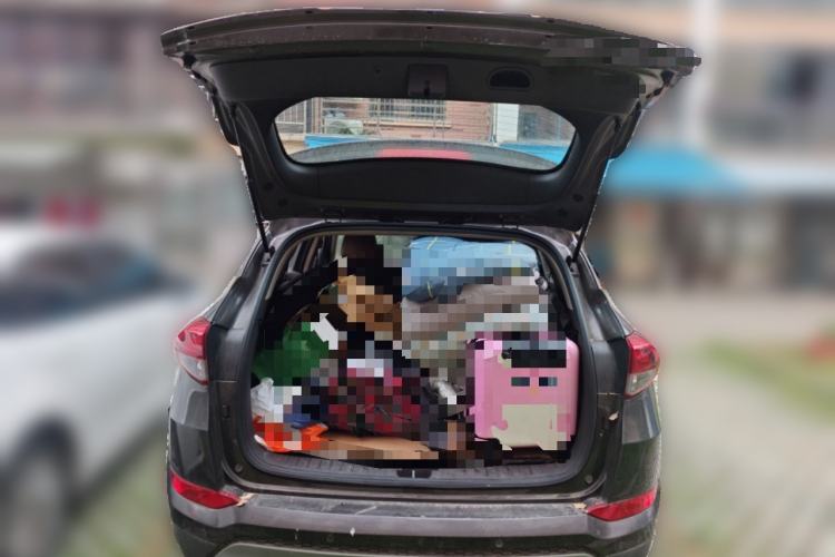 Used Hyundai Tucson 2015 1.6T Dual-Clutch Two-Wheel-Drive Smart Model Trunk