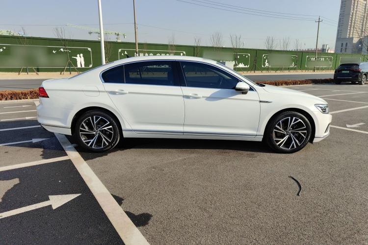 Used Volkswagen Magotan 2020 330TSI DSG Luxury Edition