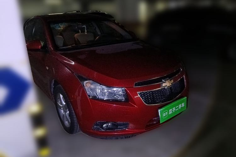 Used Chevrolet Cruze 2013 1.8L SE AT Front Right 45 Deg
