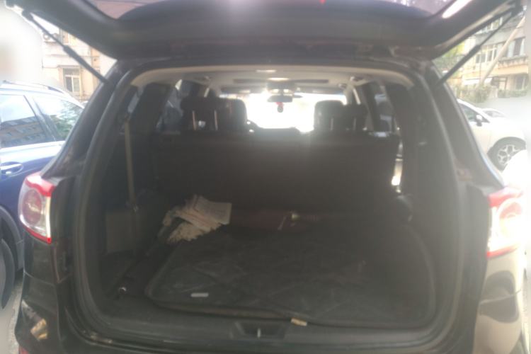 Used Hyundai Santa Fe Classic 2012 2.4 Luxury Edition 7-Seater Four-Wheel Drive
