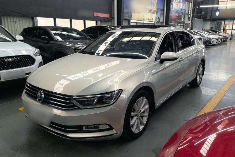 Used Volkswagen Magotan 2018 330TSI DSG Advanced Model