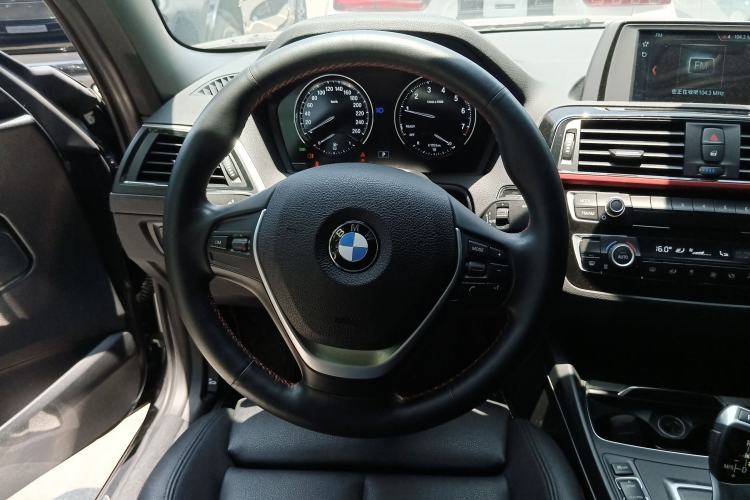 Used BMW 2 Series 2019 225i Convertible Coupe Sports Design Package
