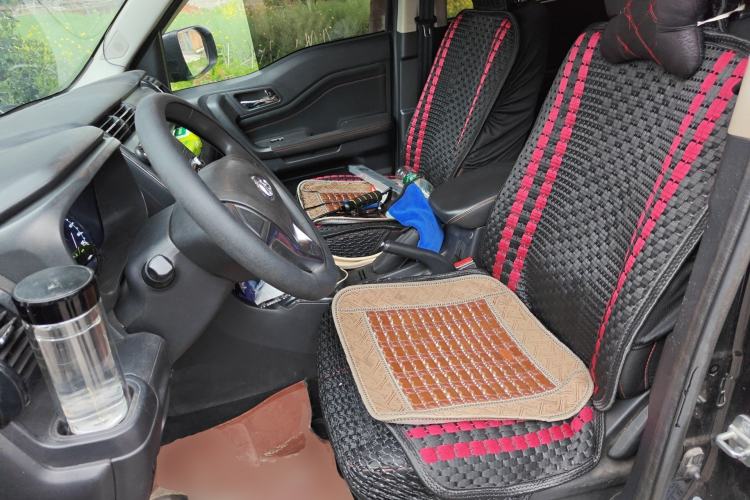 Used CHANGAN OSHAN X70A 2019 1.5L Manual Comfort Model China VI Standard Left Front Seat