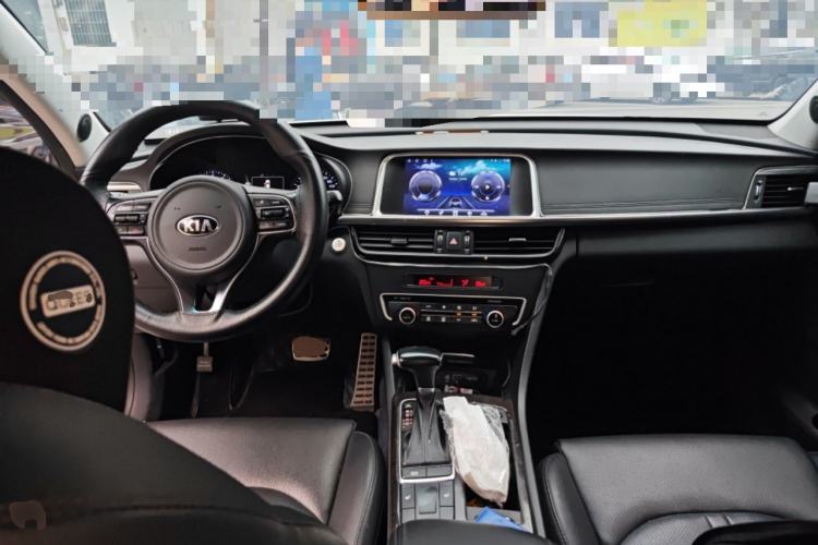 Used Kia K5 2016 2.0L Automatic LUX
