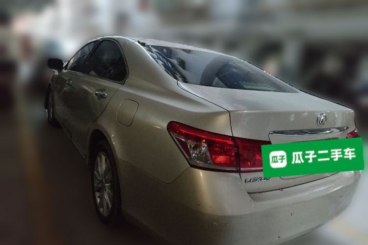 Used Lexus ES 2010 240 Elegant Edition
