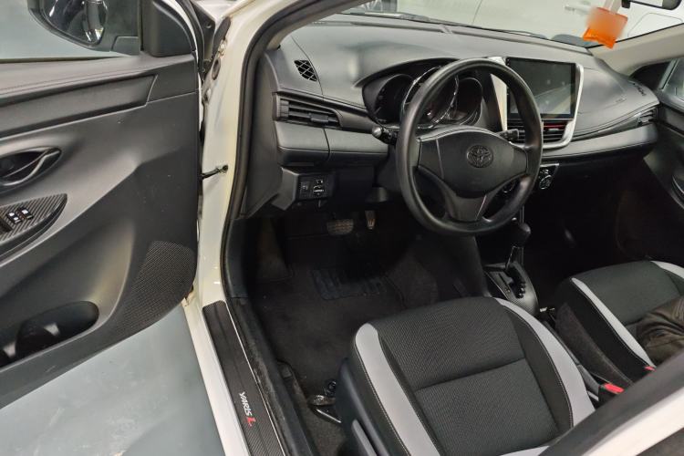 Used Toyota YARiS L Zhi Xuan 2020 1.5L CVT Leading Edition Driver Seat