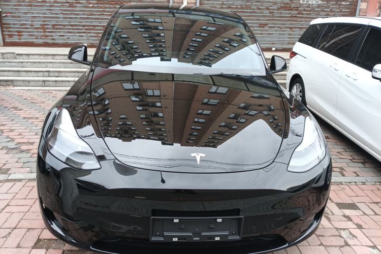 Used Tesla Model Y 2023 Rear-Wheel-Drive Version