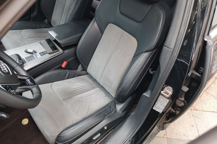 Used Audi A6L 2019 40 TFSI Luxury Dynamic Model
