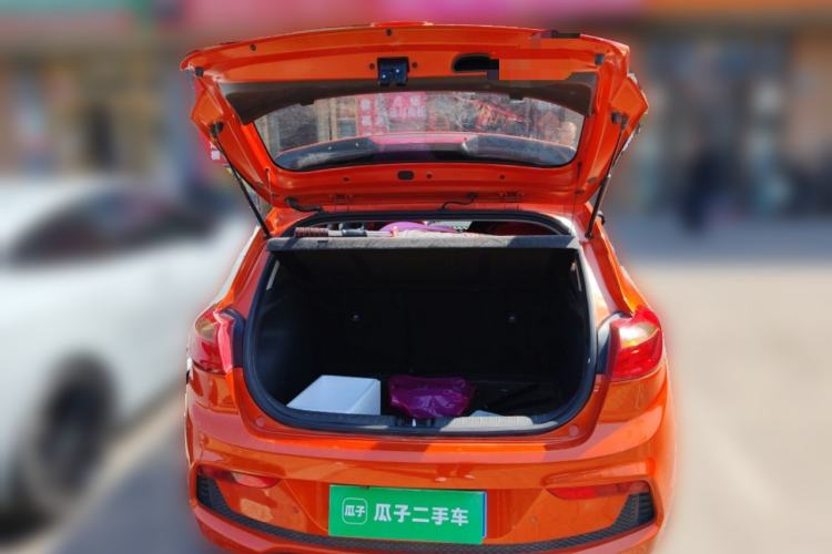 Used Hyundai Verna RV 2017 1.4L Automatic Sport Version National Emission Standard V Trunk