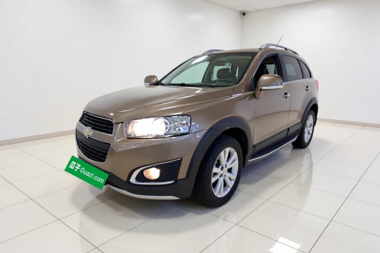 Used Chevrolet Captiva 2015 2.4L 4x4 Flagship Edition 7-Seater