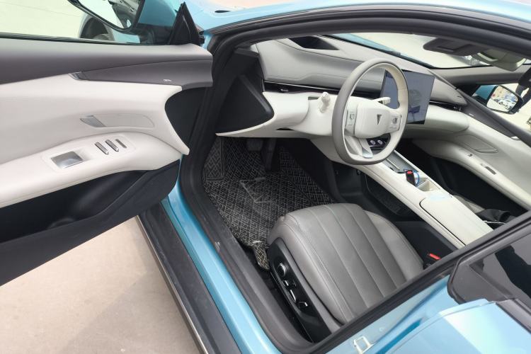 Used Deepal L07 2024 230Max Qiankun Intelligent Driving ADS SE Range-Extended Version
