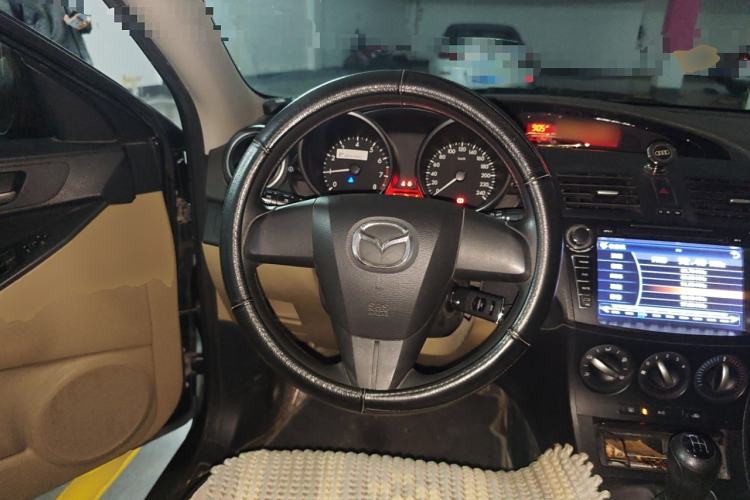 Used Mazda 3 2011 Sedan 1.6L Manual Comfort Model
