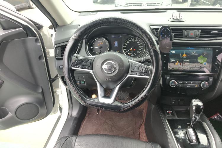Used Nissan X-Trail 2020 2.0L XL ITS CVT 2WD SmartConnect Comfort Edition Steering Wheel