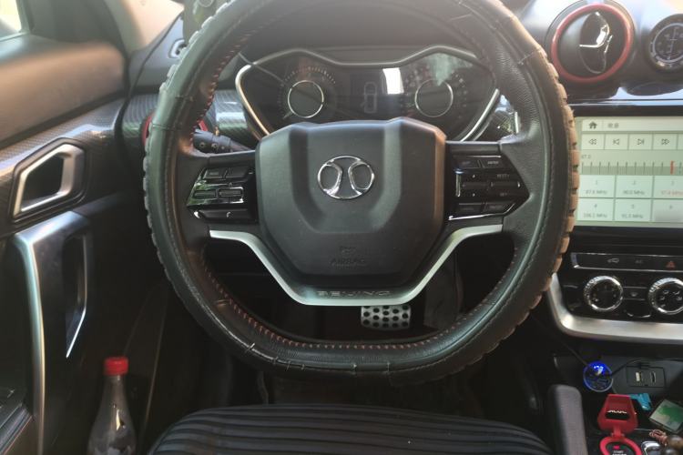 Used BAIC Off-Road BJ20 2016 1.5T CVT Luxury Model Steering Wheel