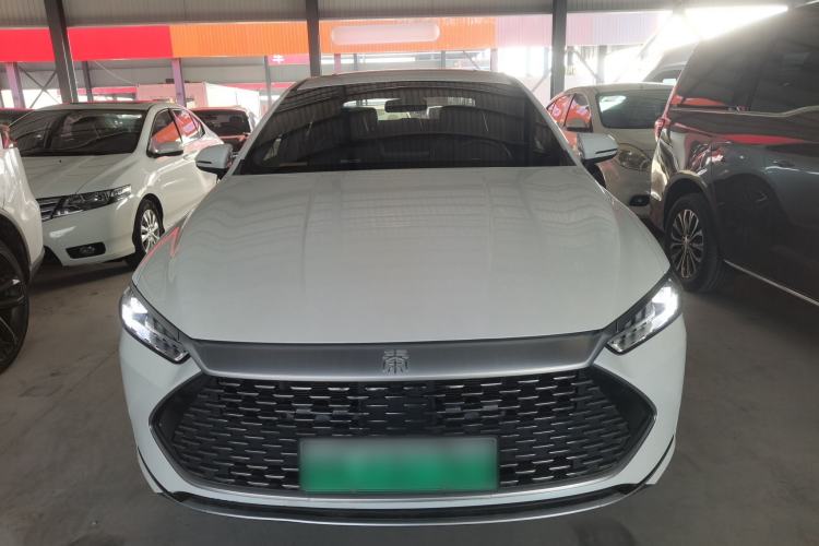 Used BYD Qin PLUS 2021 DM-i 55KM Flagship Model Front