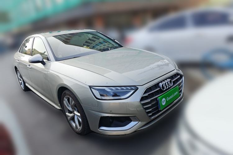 Used Audi A4L 2020 40 TFSI Fashionable and Elegant Model
