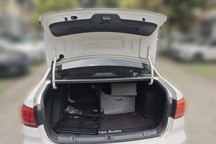 Used Volkswagen Lavida 2019 1.5L Automatic Fashion Edition China VI